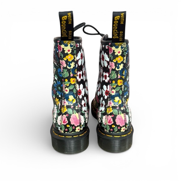 Dr. Martens Black Floral 1460 Pascal Floral Mashup Combat Boots Size 8 - Picture 3 of 7